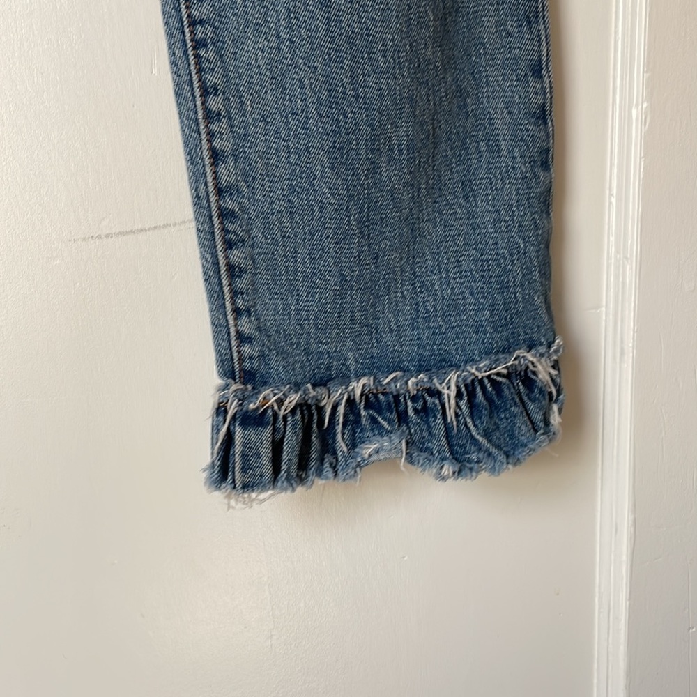 Levi’s - Picture 3 of 8